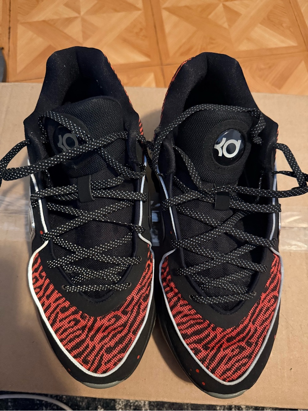Nike Men’s Black and Red KD Performance Basketball Shoes